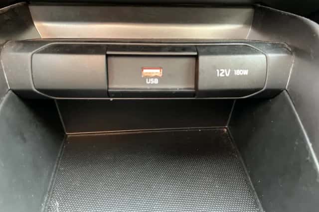 Kia Stonic (2022) thumbnail 26