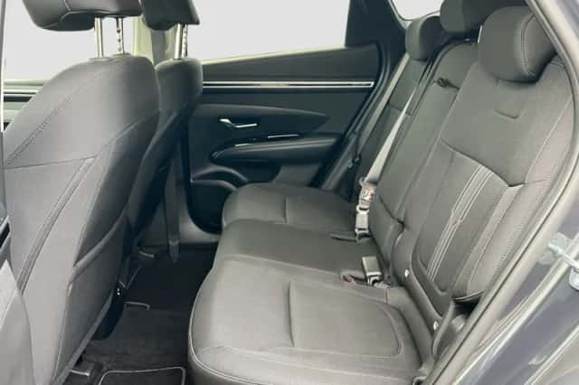 Hyundai Tucson (2023) thumbnail 12