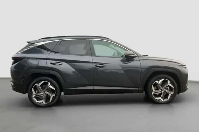 Hyundai Tucson (2023) thumbnail 4