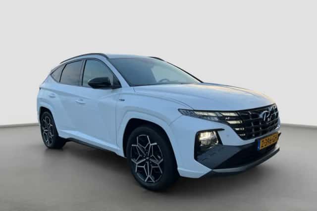 Hyundai Tucson (2024) thumbnail 2