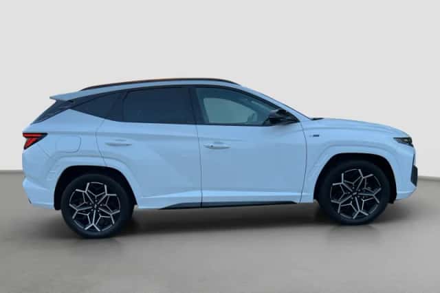 Hyundai Tucson (2024) thumbnail 4
