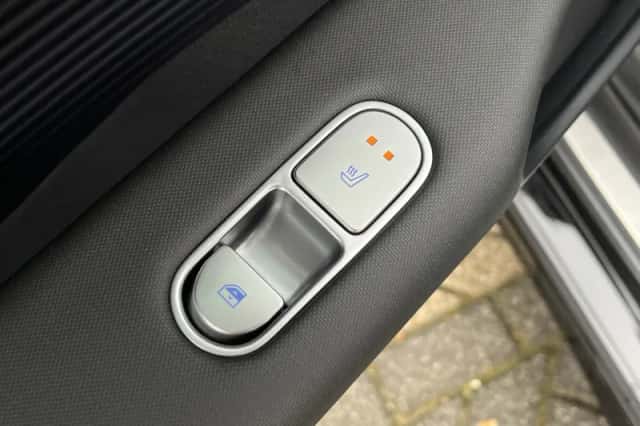 Hyundai Ioniq 6 (2025) thumbnail 30