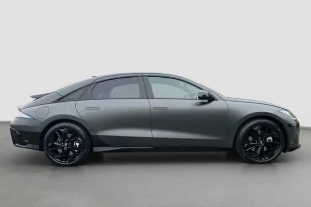 Hyundai Ioniq 6 (2025) thumbnail 4