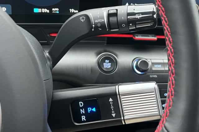 Hyundai Kona Electric (2025) thumbnail 30
