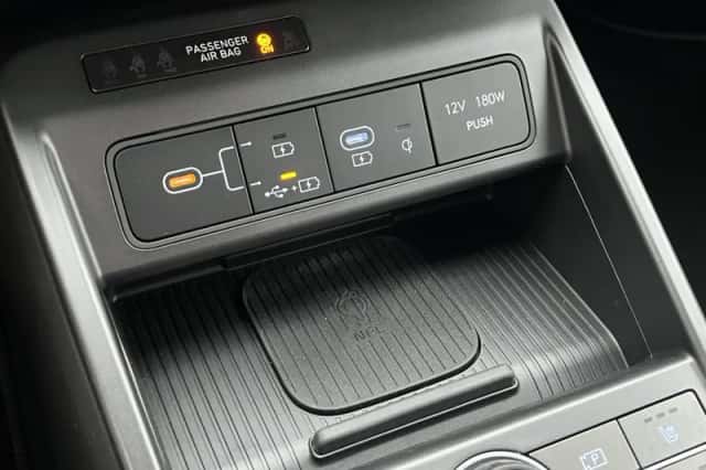 Hyundai Kona Electric (2025) thumbnail 32