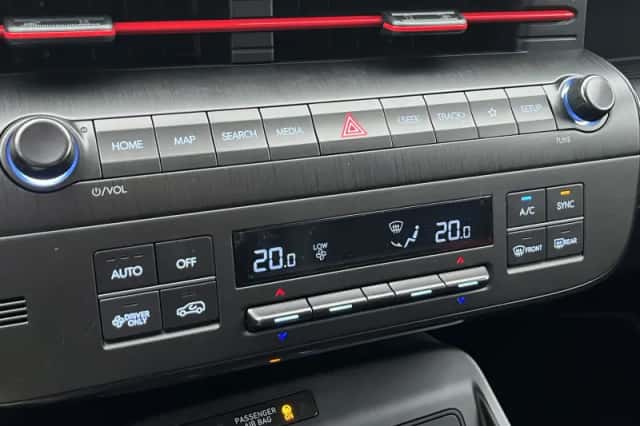 Hyundai Kona Electric (2025) thumbnail 33