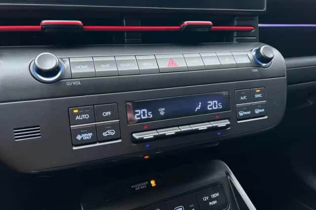 Hyundai Kona (2025) thumbnail 25