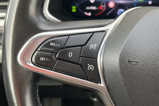 Renault Captur (2020) thumbnail 20