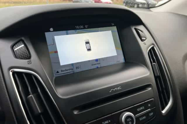 Ford Focus (2017) thumbnail 23