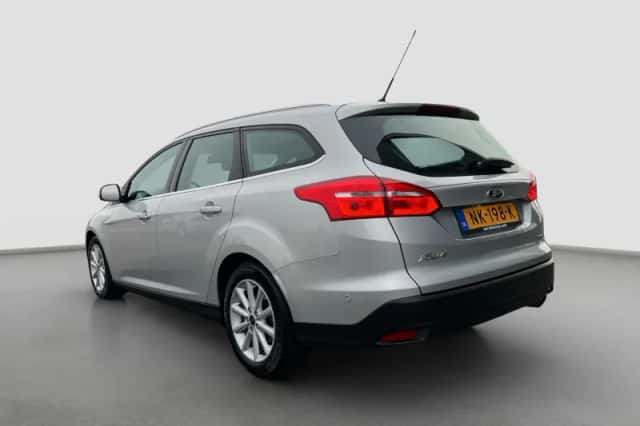 Ford Focus (2017) thumbnail 5