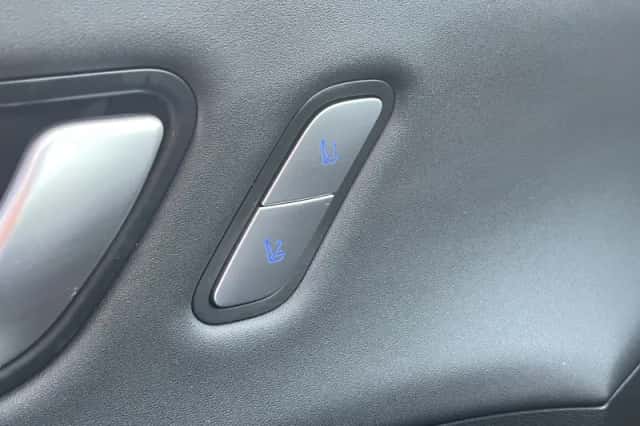 Hyundai Kona (2025) thumbnail 18