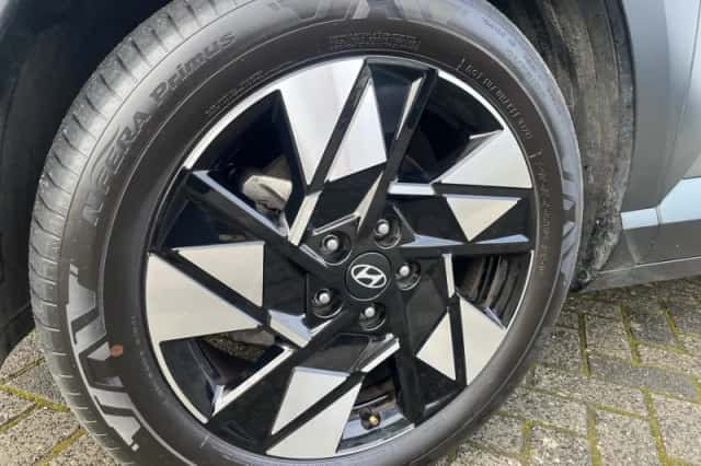 Hyundai Kona (2025) thumbnail 34