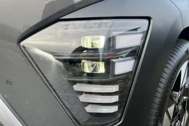 Hyundai Kona (2025) thumbnail 9