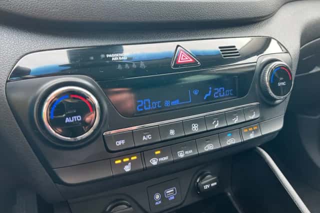 Hyundai Tucson (2019) thumbnail 25