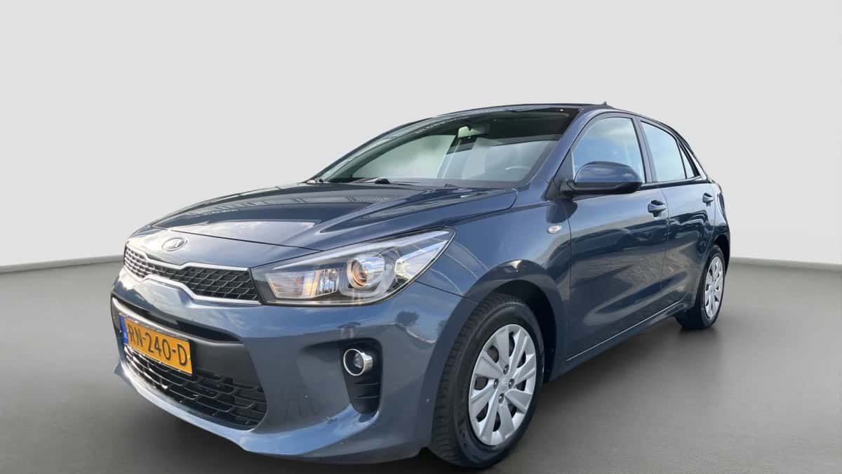 Kia Rio (2018) — foto 1