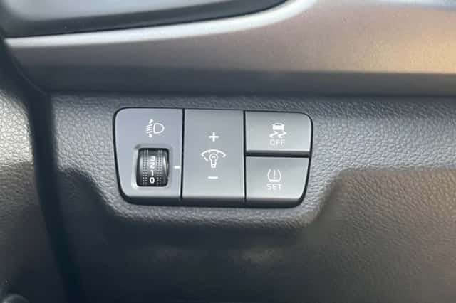 Kia Rio (2018) thumbnail 17