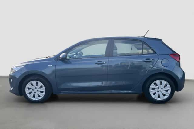 Kia Rio (2018) thumbnail 3