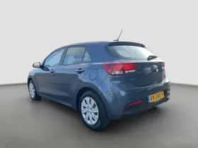 Kia Rio (2018) thumbnail 5