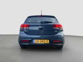 Kia Rio (2018) thumbnail 8