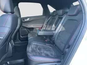 Ford Kuga (2023) thumbnail 15