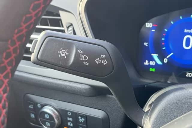Ford Kuga (2023) thumbnail 22