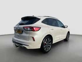Ford Kuga (2023) thumbnail 6