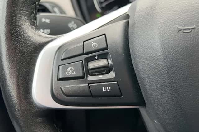 BMW X1 (2019) thumbnail 18