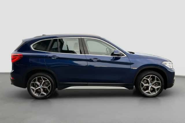 BMW X1 (2019) thumbnail 4