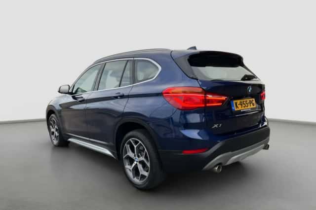 BMW X1 (2019) thumbnail 5