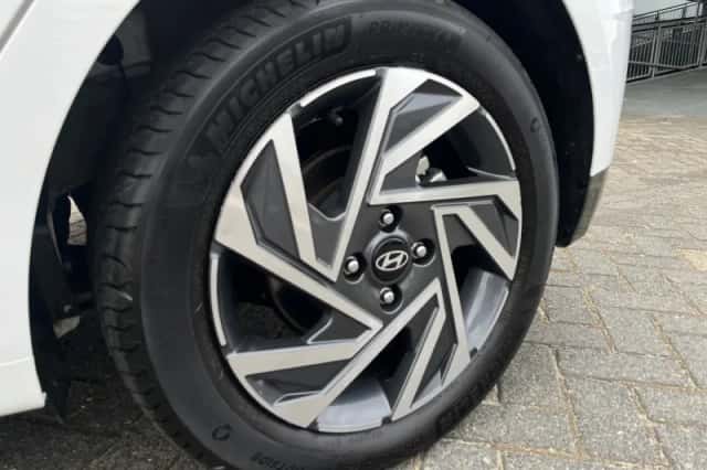 Hyundai i20 (2025) thumbnail 9