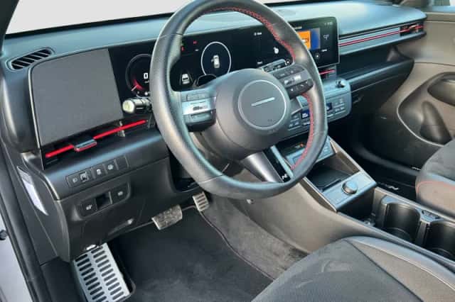 Hyundai Kona (2025) thumbnail 14