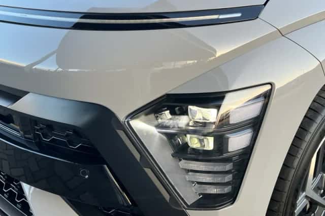 Hyundai Kona (2025) thumbnail 9