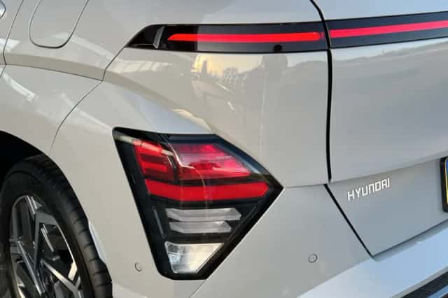 Hyundai Kona (2025) thumbnail 10