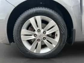 Hyundai ix20 (2015) thumbnail 28