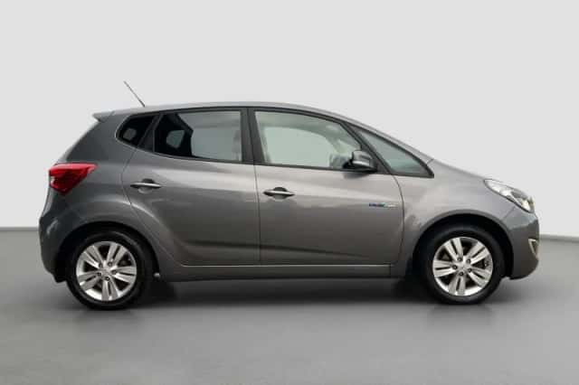 Hyundai ix20 (2015) thumbnail 4