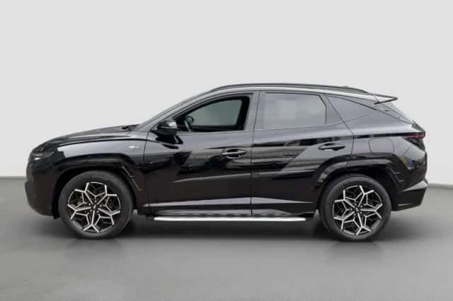 Hyundai Tucson (2023) thumbnail 3