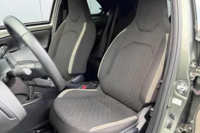 Toyota Aygo X (2023) thumbnail 13