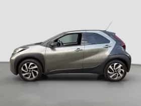 Toyota Aygo X (2023) thumbnail 3