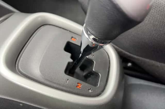 Toyota Aygo (2015) thumbnail 25