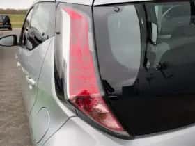 Toyota Aygo (2015) thumbnail 29