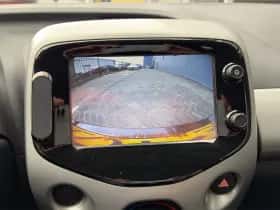 Toyota Aygo (2015) thumbnail 31