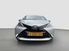 Toyota Aygo (2015) thumbnail 7