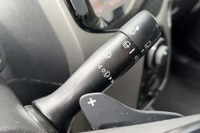 Toyota Aygo (2015) thumbnail 10