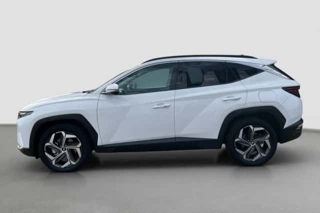 Hyundai Tucson (2024) thumbnail 3