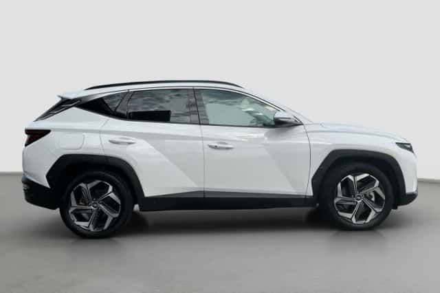 Hyundai Tucson (2024) thumbnail 4