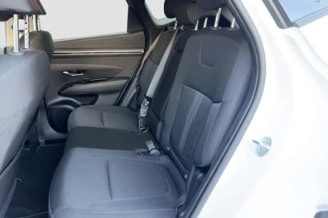 Hyundai Tucson (2024) thumbnail 12