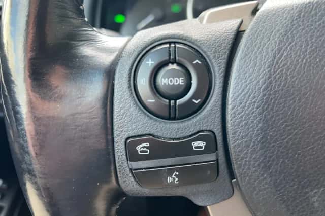 Lexus CT (2017) thumbnail 19