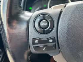 Lexus CT (2017) thumbnail 19