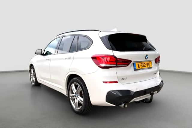 BMW X1 (2021) thumbnail 5