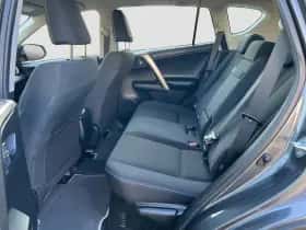 Toyota RAV4 (2018) thumbnail 12